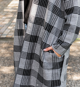 Dillan Knee-Soft Length Cardigan in Grey - Comfort Meets Style